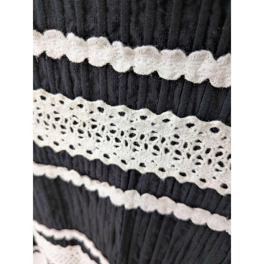 Talbots Skirt Women's 6 Black Cream Pleated Crochet Flare A-Line Boho Cottage - Picture 4 of 9